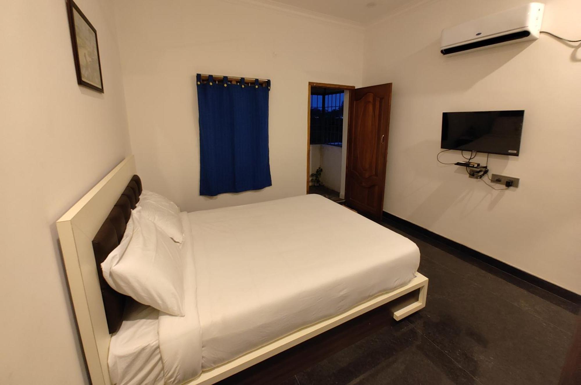 Dkv Beach View Bahur Exterior foto