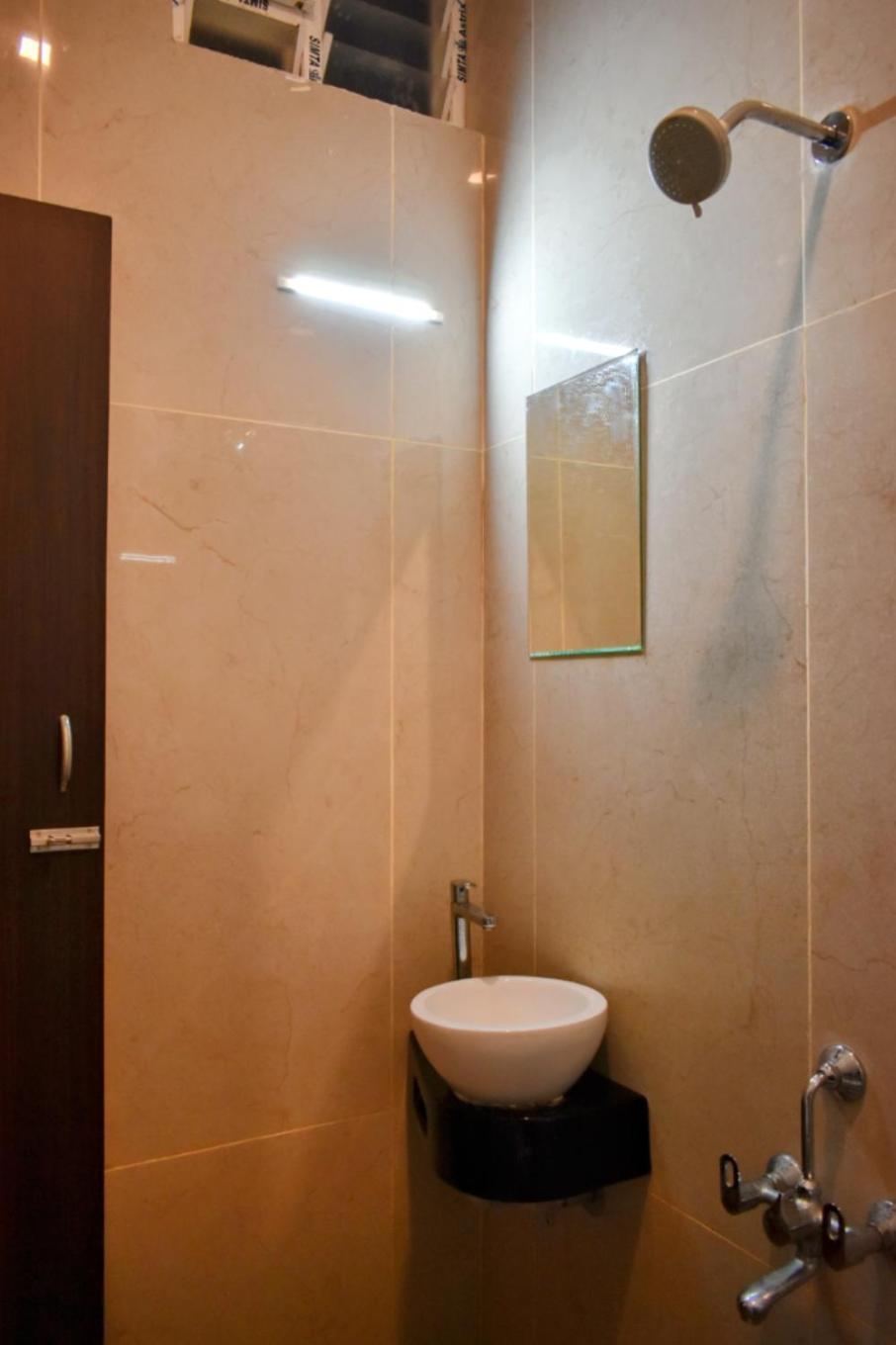 Dkv Beach View Bahur Exterior foto